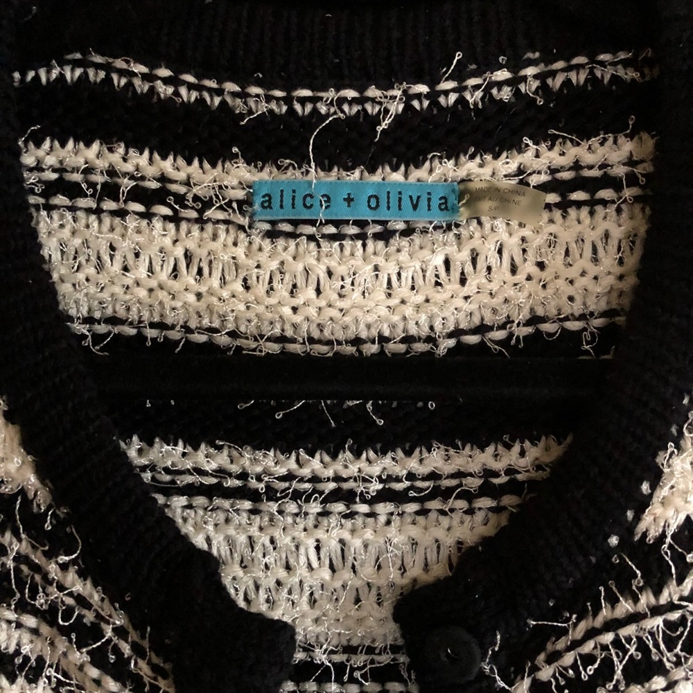 **SOLD** alice & olivia  silky soft  cardigan